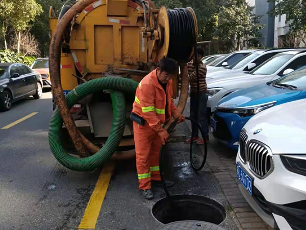 临川排污管道清淤